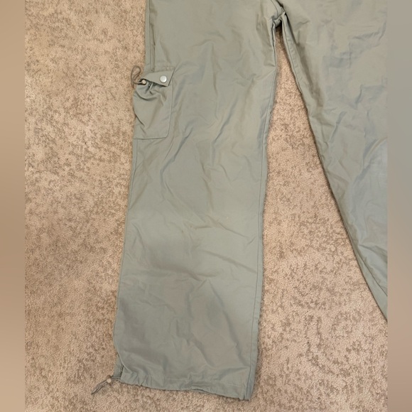 Beginnings Boutique Parachute Cargo Pants - Picture 4 of 5
